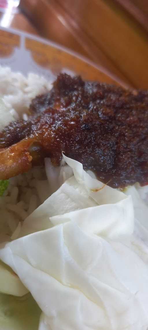 Nasi Bebek Ayam Goreng Khas Madura 2