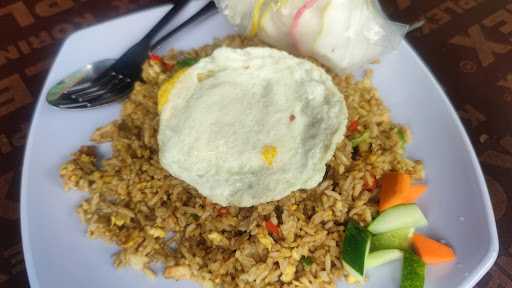 Nasi Goreng Warung Pak Dhe 7