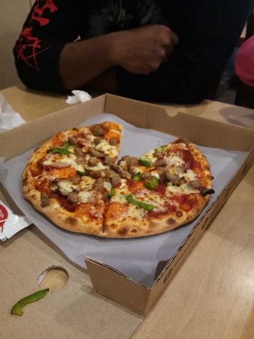 Pizza Hut Delivery - Phd Indonesia 5