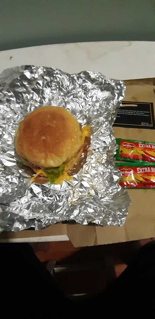 Raja Burger 9