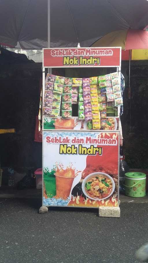 Seblak Dan Minuman Nok Indri 4