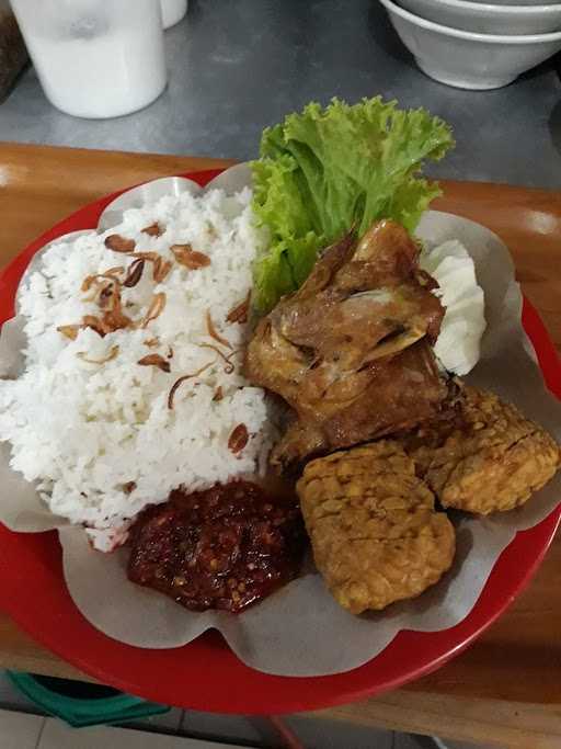 Warung Bakso,Soto Ayam Dan Ayam Gepuk 1