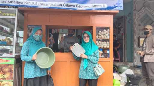 Mie Ayam Dan Bakso Padamoro 4