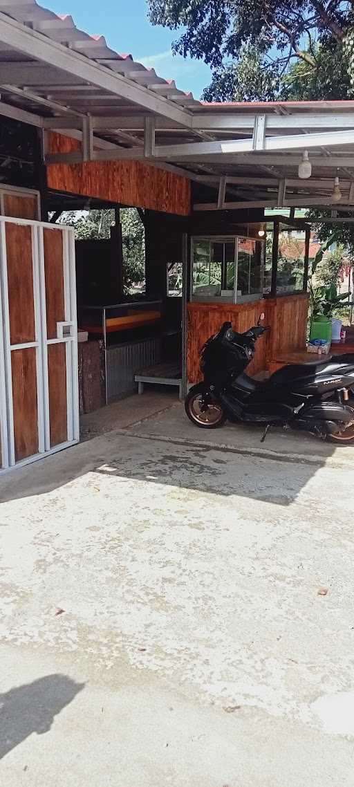 Rumah Makan Padang Parantian 2