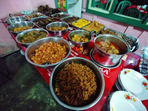 Warung Nasi Sederhana Bu Mae 6