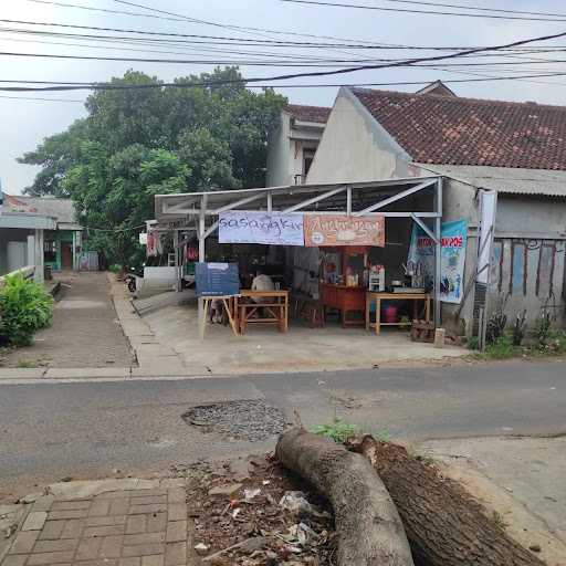 Angkringan Depan Pos 7