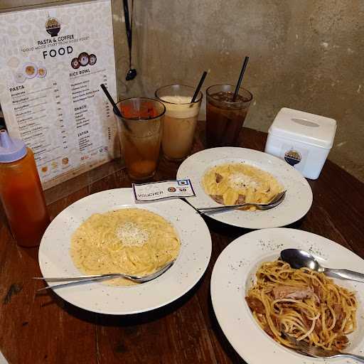 Plato Pasta & Coffee 7