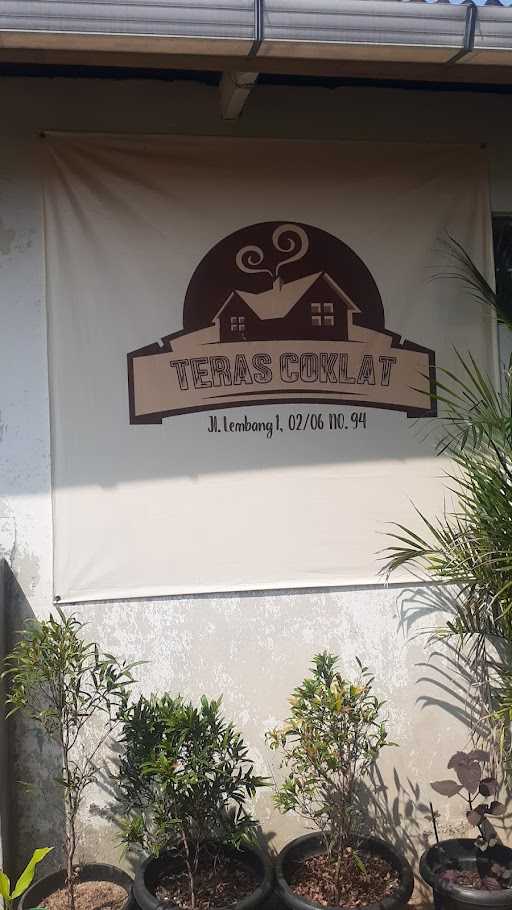 Teras Coklat 4