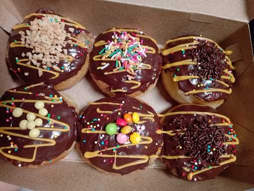 A... Ini Donat 10