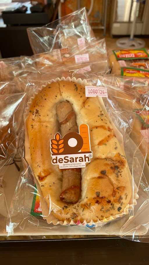 Desarah (Sarah Roti & Pizza) 2