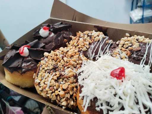 Donat Mami Icut 10