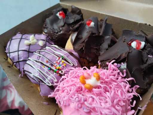 Donat Mami Icut 8