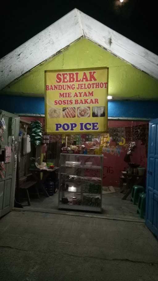 Warung Seblak Bandung Jelothot 4