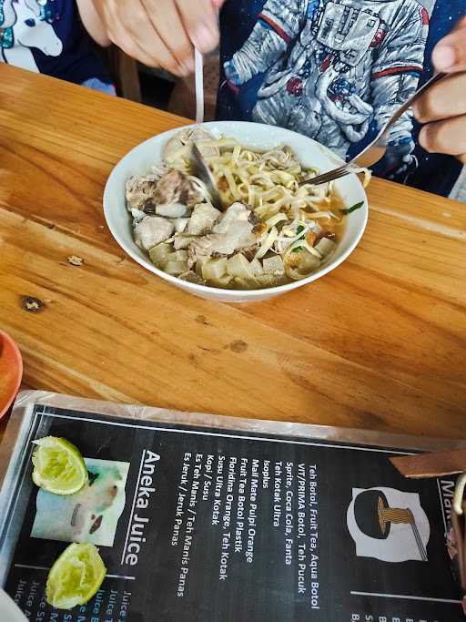 Mie Kocok Bandung 8