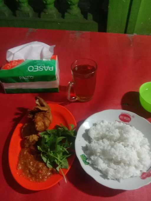 Pecel Lele Dan Pecel Ayam 3