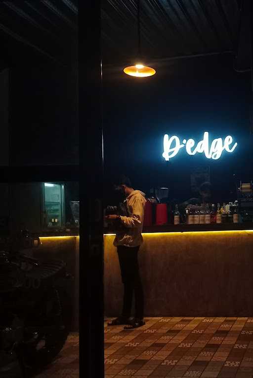 D Edge Coffee 10