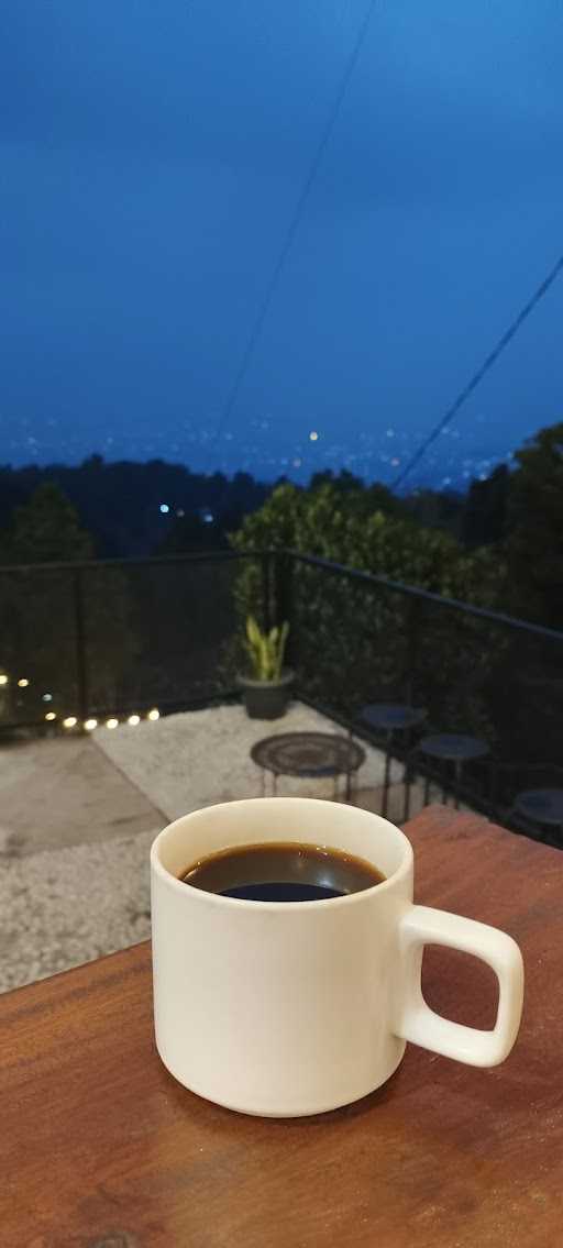 Diantara Kopi 10