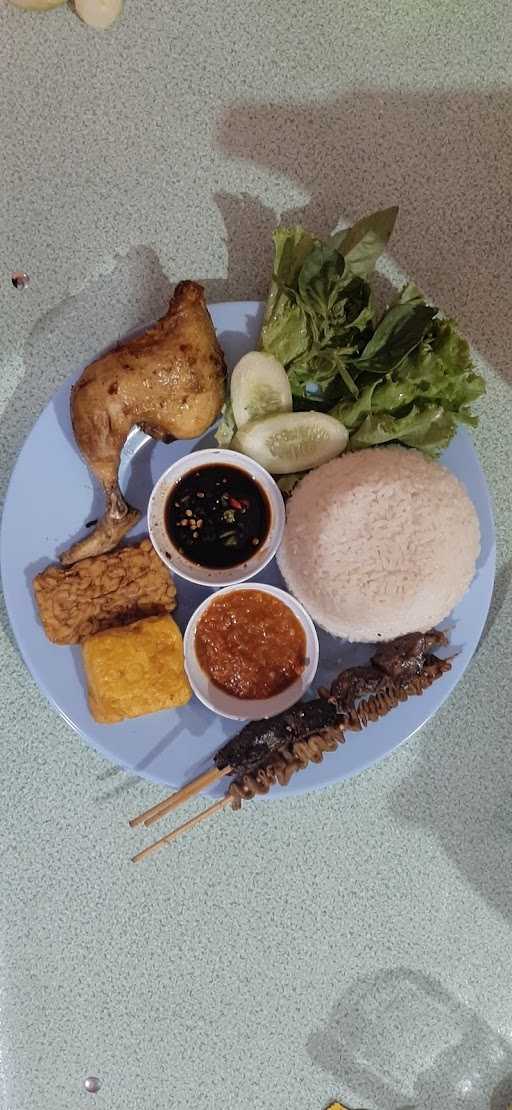 Warung Nasi Ibu Imas 3