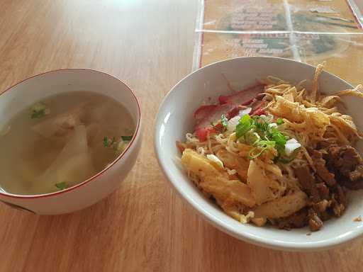 Bakmi Singkawang Hoki 9