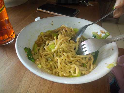 Bakso & Mie Ayam Goyang Lidah 9