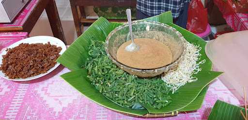 Pecel Pincuk Bu Tinuk 1