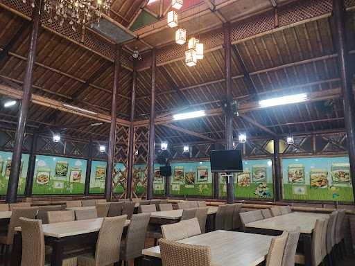 Rumah Makan Nyi Iteung 7