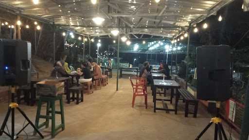 Cafe Bukit 21 7