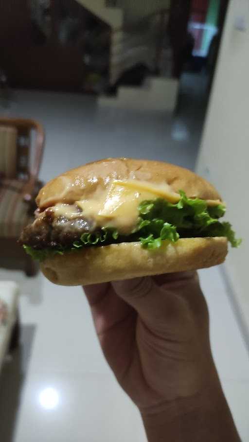 Burger Bangor Cinunuk 3