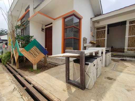 Kedai Soto Bakso Cibolerang 9