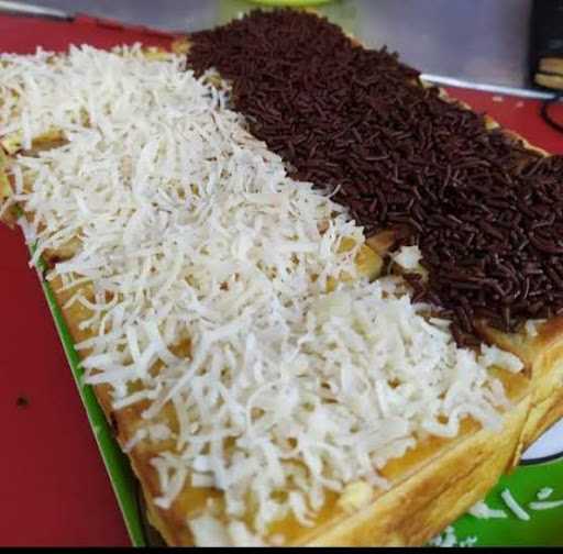 Roti Bakar Big Boss 2