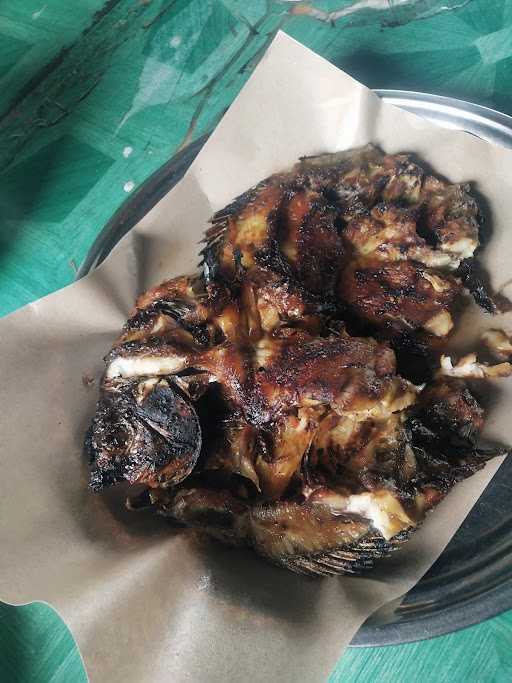 Ciminyak Kuliner Ikan Bakar 5