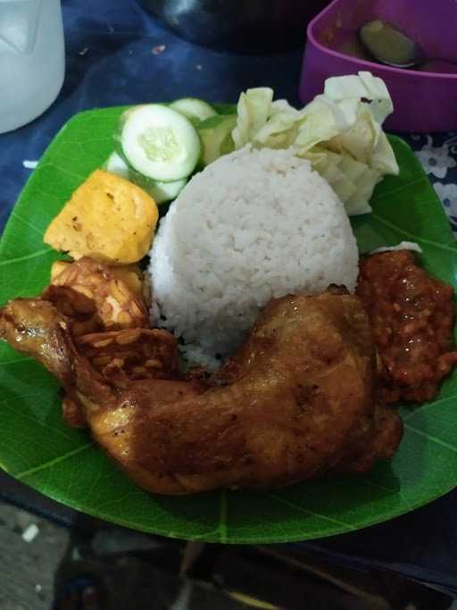 Ayam Penyet Kedai Syifa 3