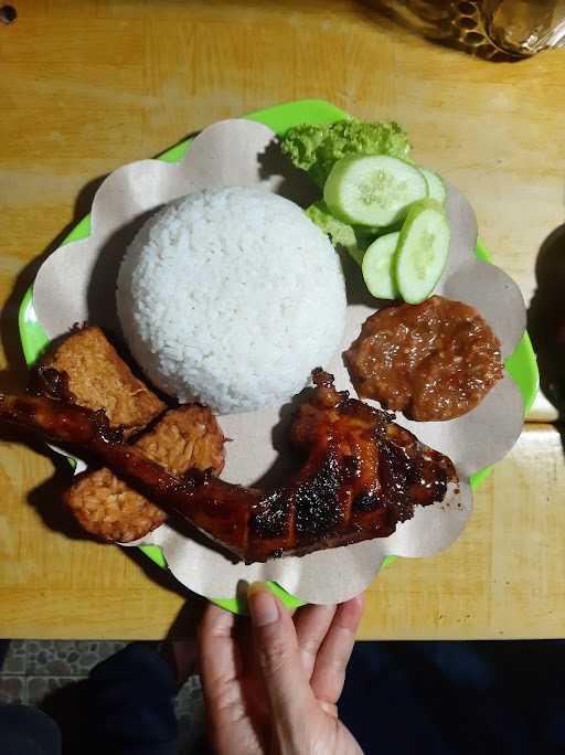 Ayam Kampung Bakar/Goreng Yu Oshin 1