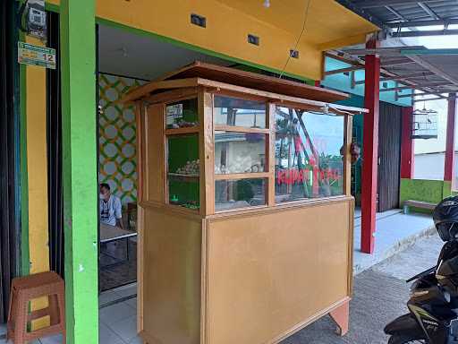 Bakso Dan Kupat Tahu Trijaya 9