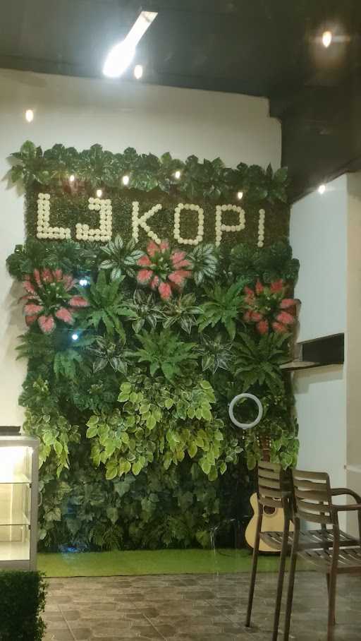 Lj Kopi Eatery 6