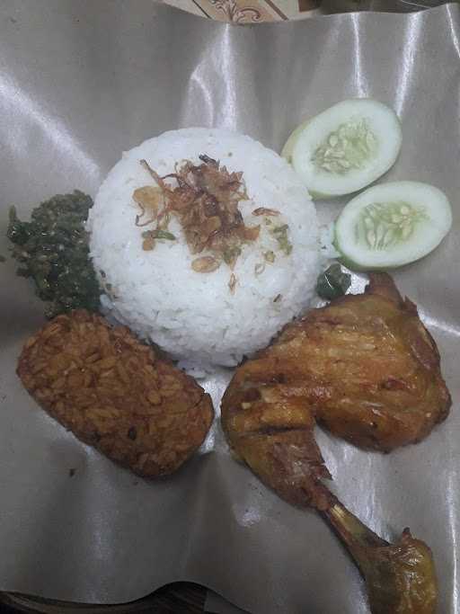 Ayam Penyet Sederhana Pak Leg 5