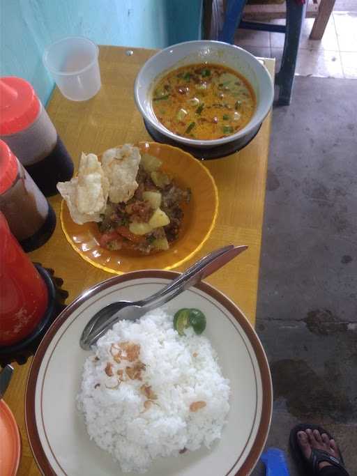 Soto Oseng Ibu Sumi 4