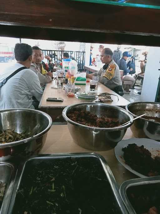 Warung Gabus Pucung 10