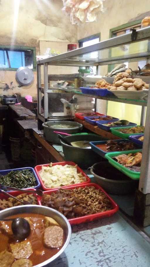 Warung Nasi Sunda Pak Edi 3