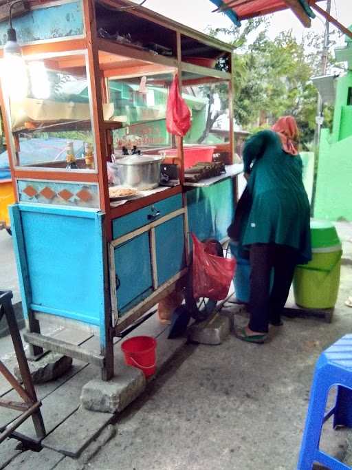 Warung Sate Madura Pak Holil 7