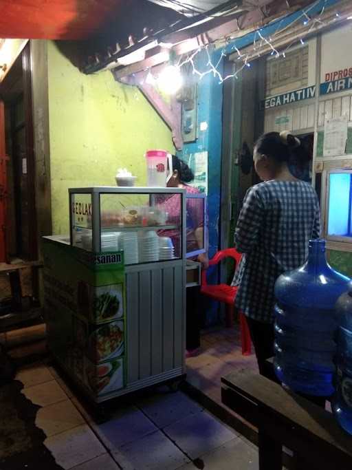 Warung Seblak Mama Adi 6