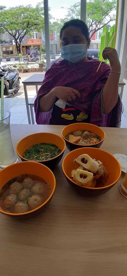 Bakso Iga Garut, Depok 8