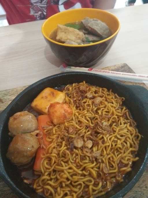 Bakso Iga Garut, Depok 9