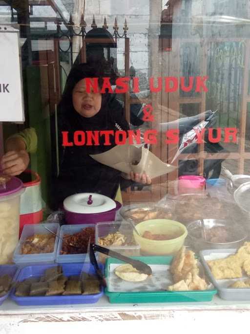 Nasi Uduk Bu Tum 1