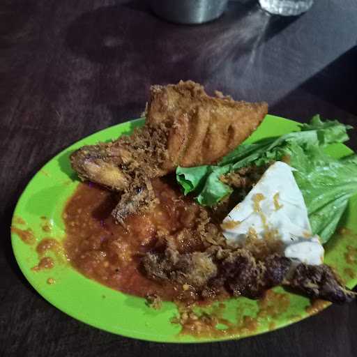 Pecel Lele Anyelir 3