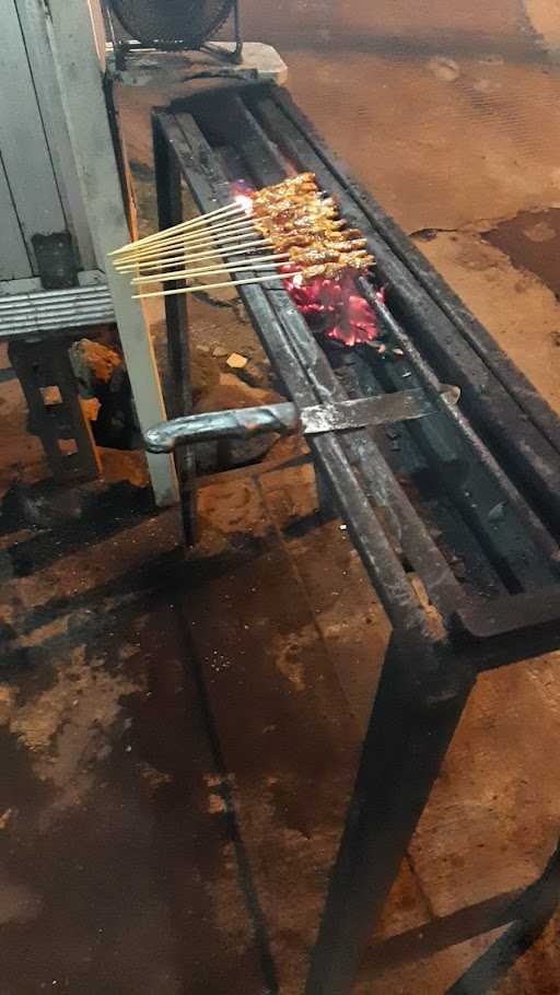 Sate Dua Saudara 8