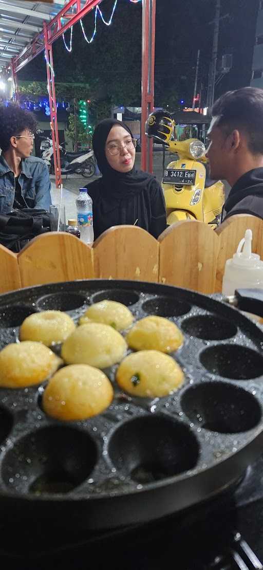 Takoyaki Uyuk Depok 1