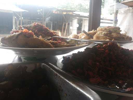 Warung Nasi Bu Nur 5