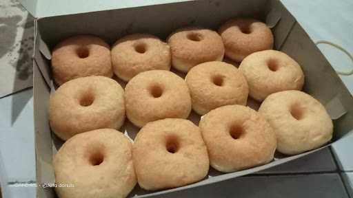 Alifa Donut'S 3