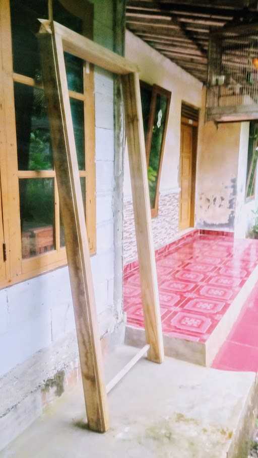 Pembuatan Mebel Kayu 4